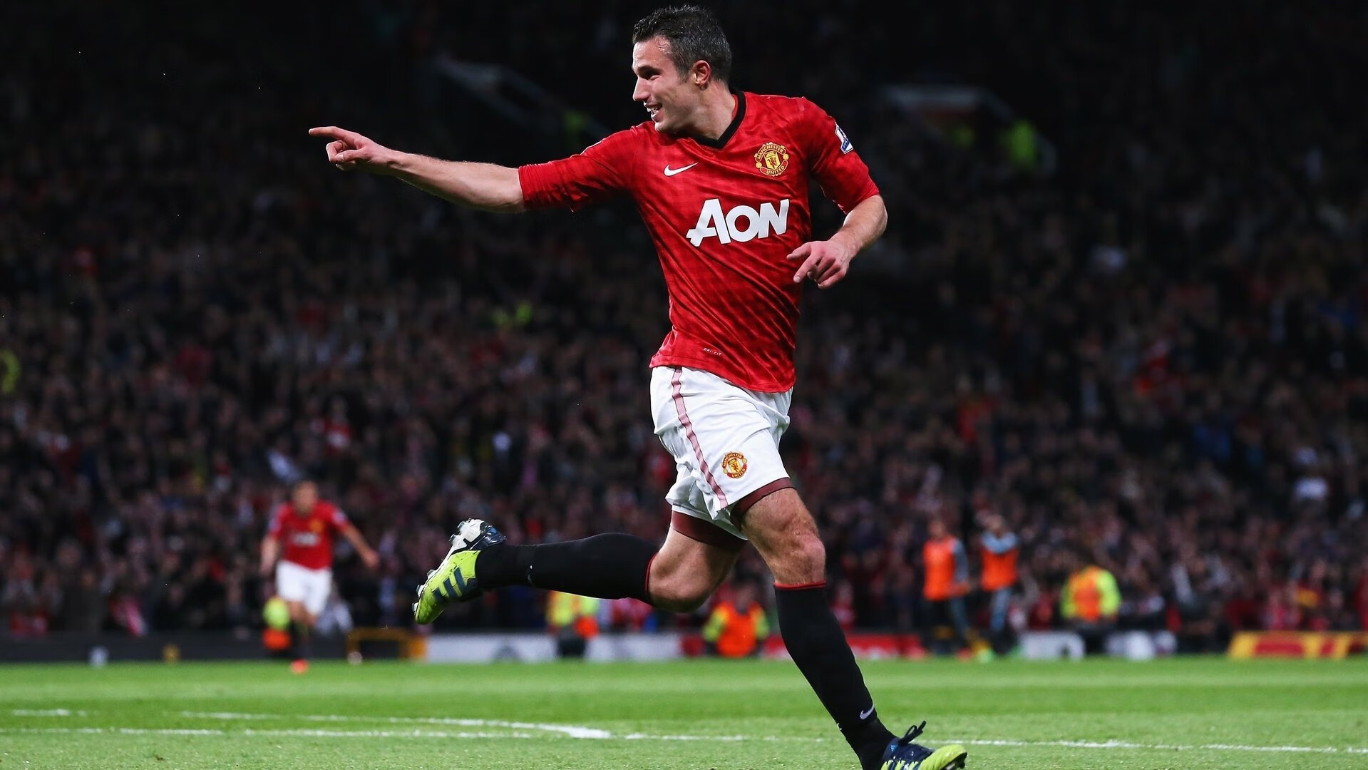 欧冠小组赛：费耶诺德三连胜出线在望 荷甲老牌再度找回欧战存在感