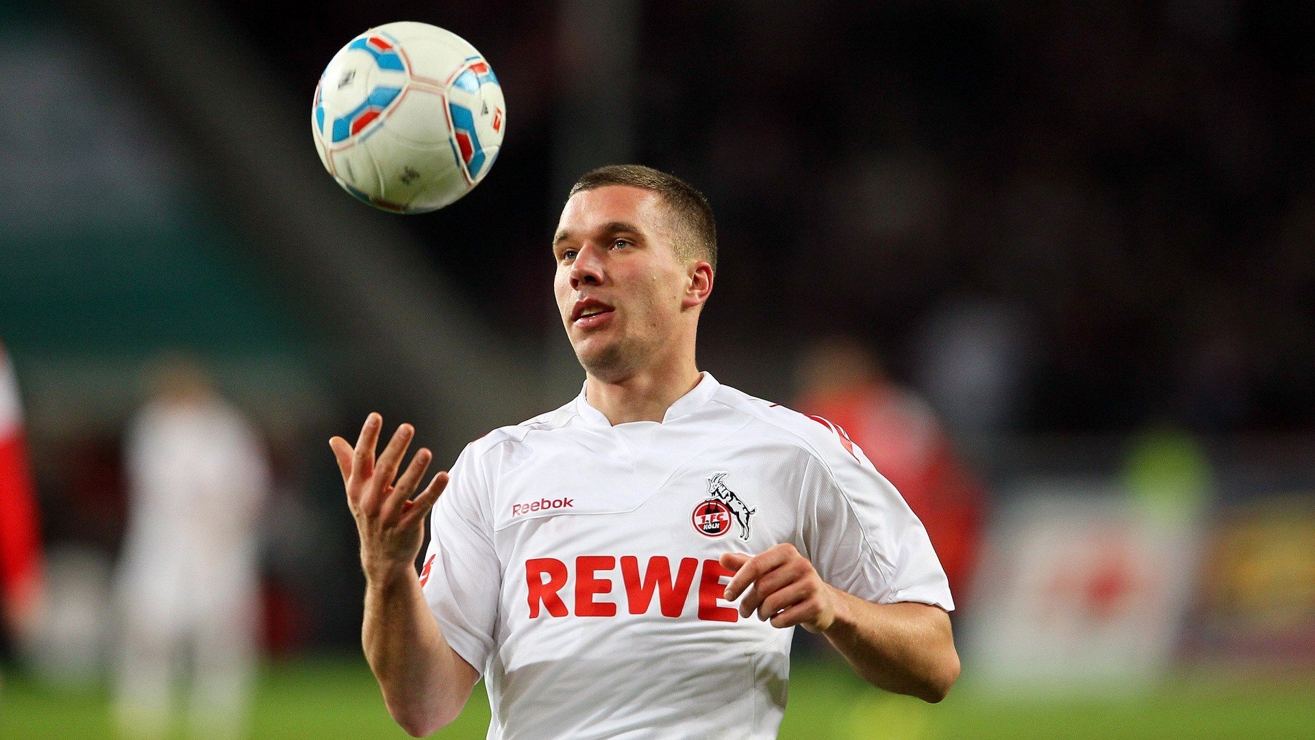 欧冠赛季舆论：巴黎对“差一点”的剧本感到厌倦 高层考虑彻底换血